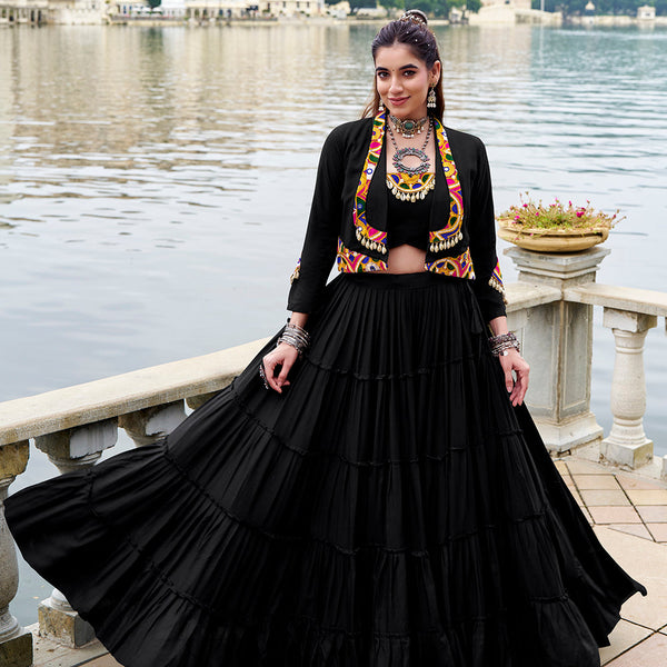 Black Color Gamthi Work With Cowrie Touch Up Rayon Co-Ord Set