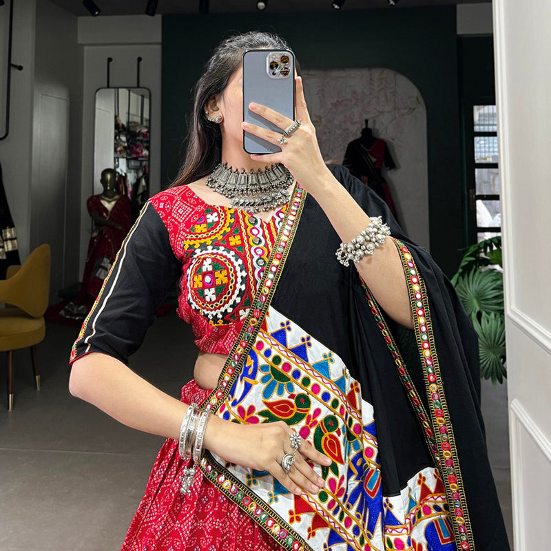 Red Color Printed And Gamthi Work With Mirror Work Cotton Chaniya Choli