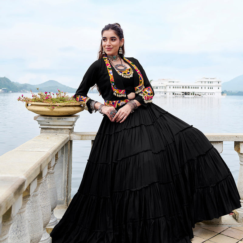 Black Color Gamthi Work With Cowrie Touch Up Rayon Co-Ord Set